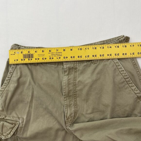 American Eagle Cargo Shorts Mens 33x10 Tan Khaki Cotton Outdoor Y2K Gorpcore - Picture 5 of 8